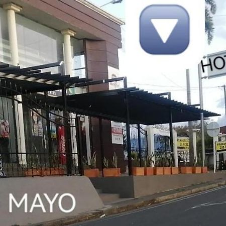 Hotel Y Cabanas Rio Mayo Chachagui Buitenkant foto